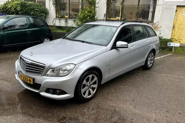 Mercedes-Benz C-Klasse (2012) thumbnail 1