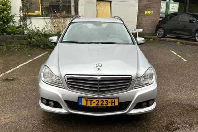 Mercedes-Benz C-Klasse (2012) thumbnail 2