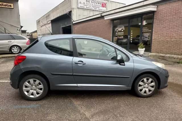 Peugeot 207 (2007) thumbnail 4