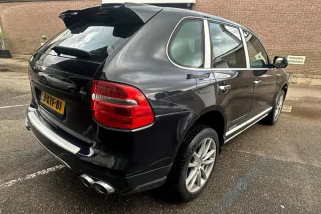 Porsche Cayenne (2009) thumbnail 5