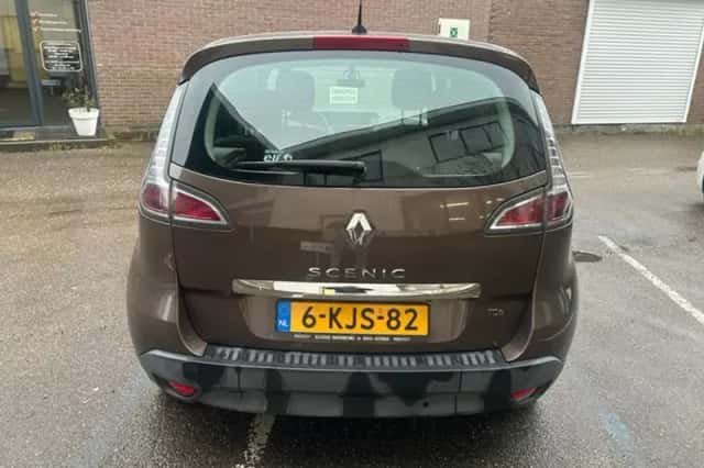 Renault Scénic (2013) thumbnail 6