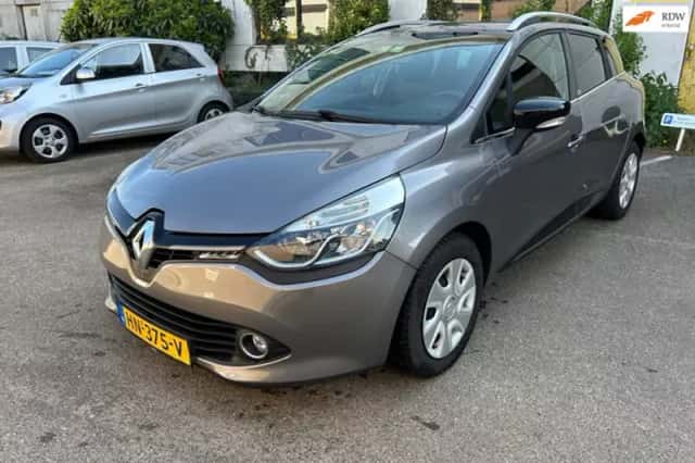 Renault Clio (2015) thumbnail 1