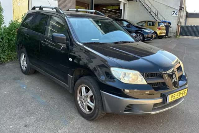 Mitsubishi Outlander (2006) thumbnail 3