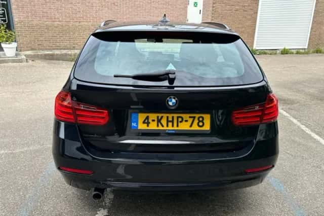 BMW 3-Serie (2013) thumbnail 6