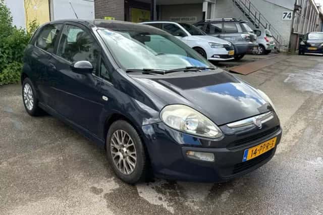 Fiat Punto Evo (2011) thumbnail 3