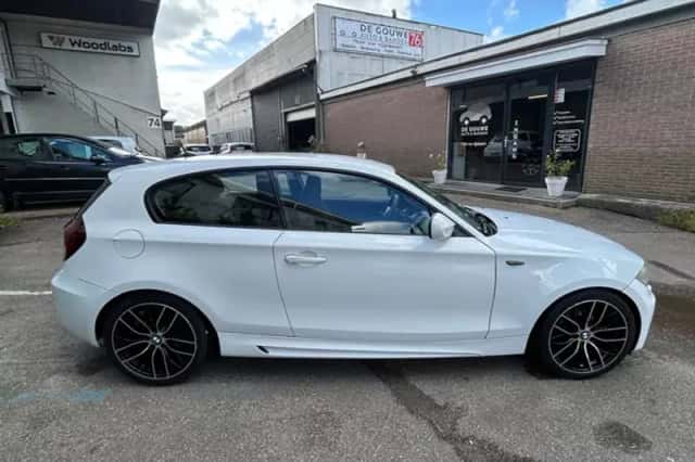 BMW 1-Serie (2011) thumbnail 4
