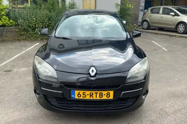 Renault Mégane (2011) thumbnail 2