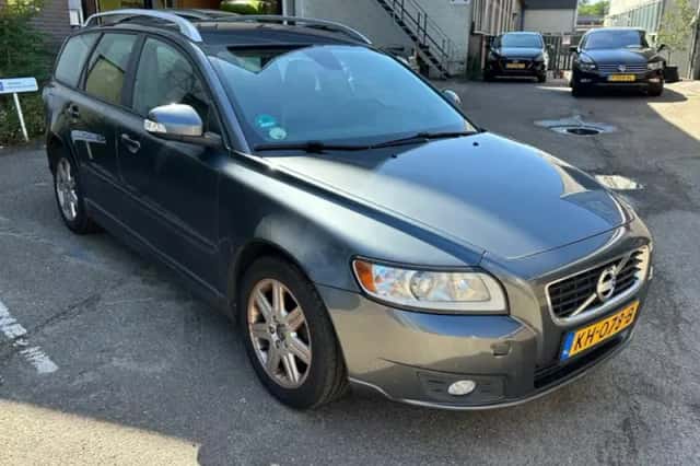 Volvo V50 (2012) thumbnail 3