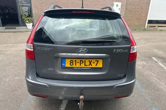 Hyundai i30 (2011) thumbnail 6