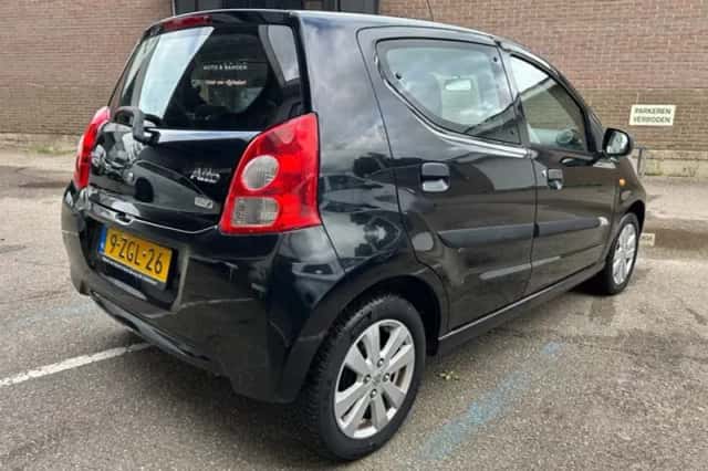 Suzuki Alto (2015) thumbnail 5