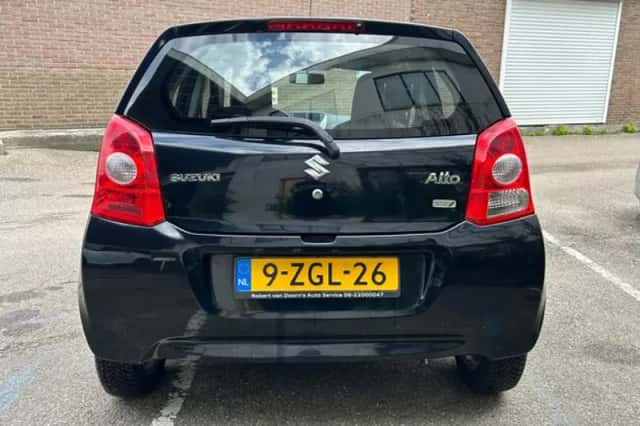 Suzuki Alto (2015) thumbnail 6