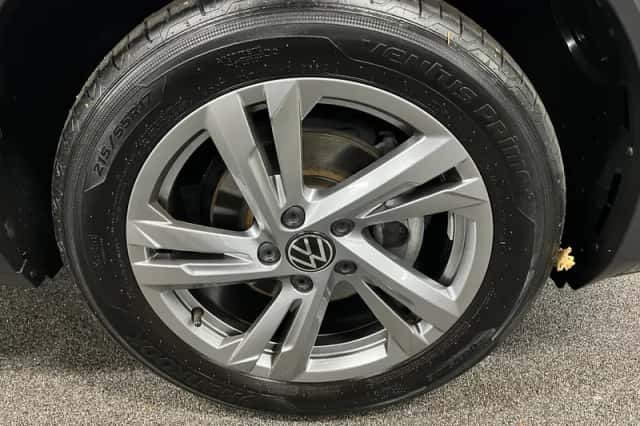 Volkswagen T-Roc (2025) thumbnail 5