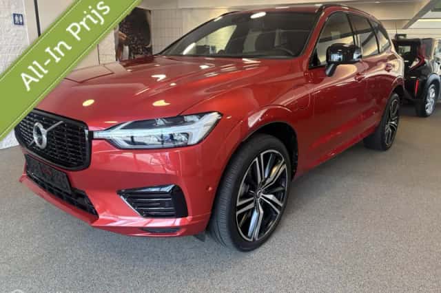 Volvo XC60 (2021) thumbnail 1