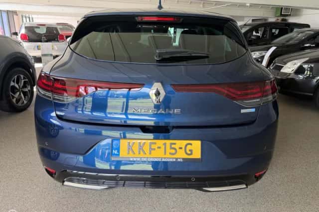 Renault Mégane (2022) thumbnail 4