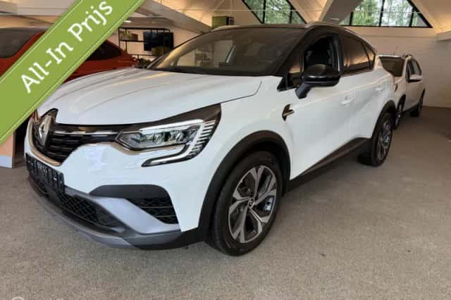 Renault Captur (2022) thumbnail 1