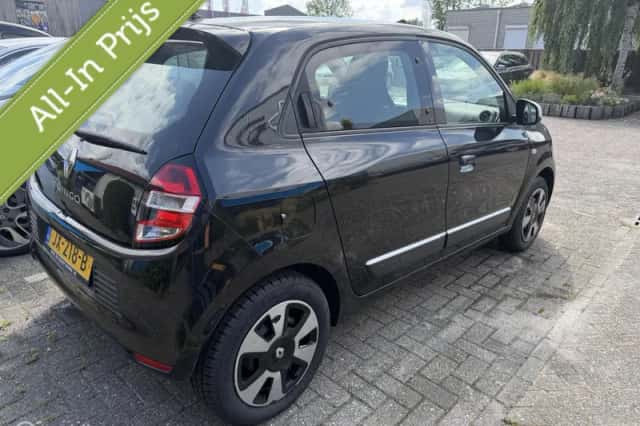 Renault Twingo (2016) thumbnail 2