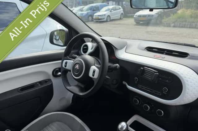 Renault Twingo (2016) thumbnail 3