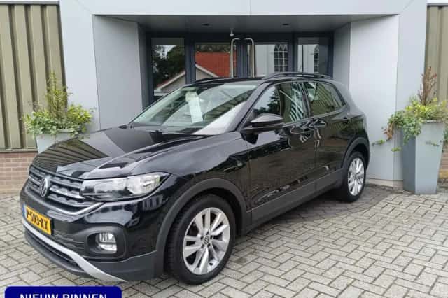 Volkswagen T-Cross (2022) thumbnail 1