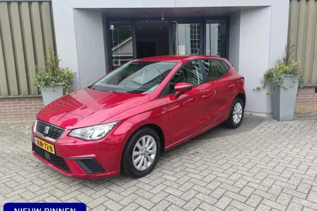 SEAT Ibiza (2018) thumbnail 1
