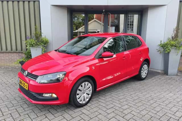 Volkswagen Polo (2014) thumbnail 1