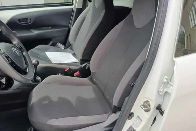 Toyota Aygo (2019) thumbnail 6
