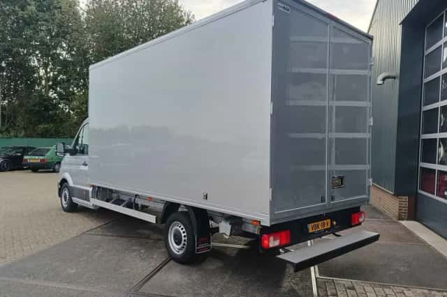 Volkswagen Crafter (2019) thumbnail 3