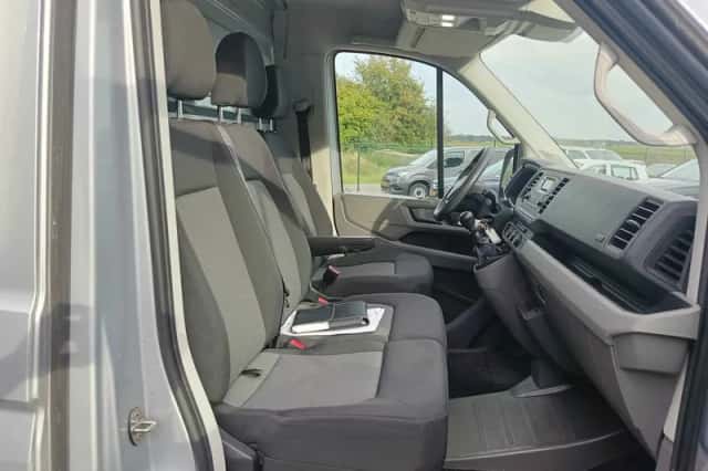Volkswagen Crafter (2019) thumbnail 5
