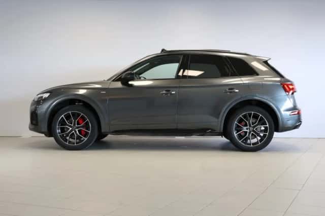 Audi Q5 (2024) thumbnail 5