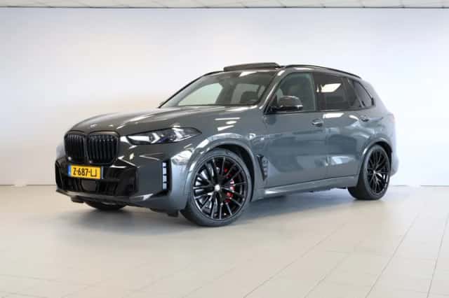 BMW X5 (2024) thumbnail 1