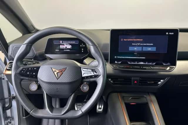 CUPRA Born (2025) thumbnail 3