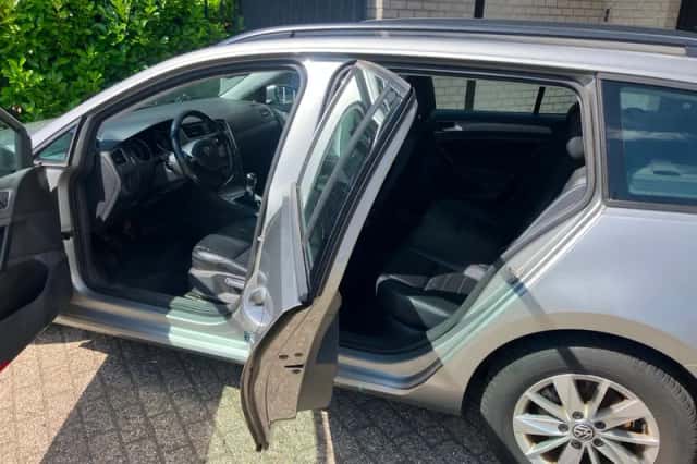 Volkswagen Golf (2014) thumbnail 2
