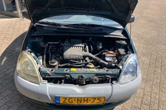 Toyota Yaris (1999) thumbnail 6