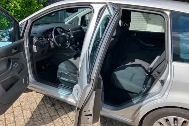 Ford C-Max (2009) thumbnail 3