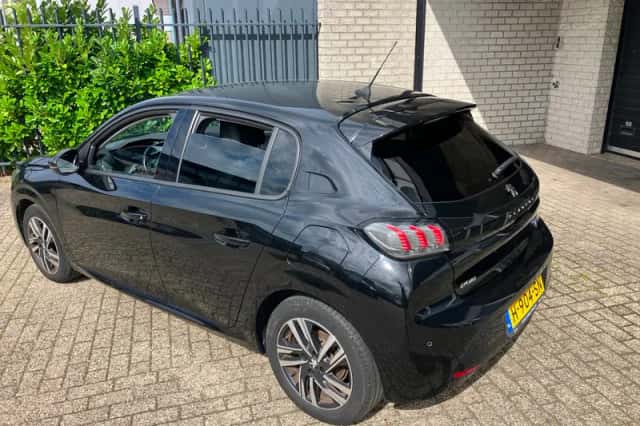 Peugeot 208 (2020) thumbnail 3