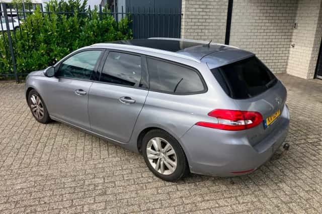 Peugeot 308 (2016) thumbnail 2