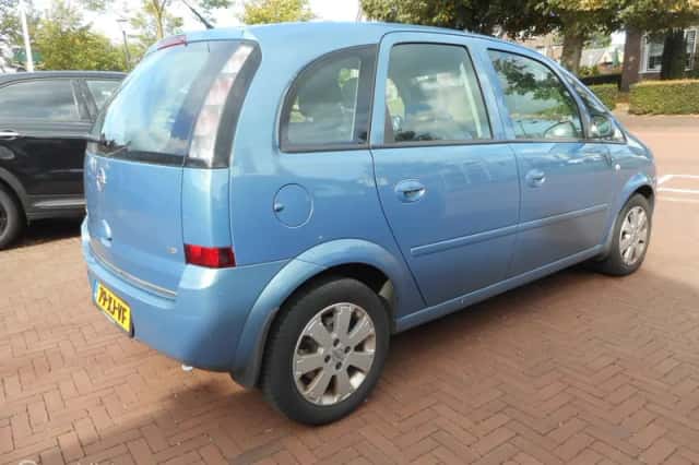 Opel Meriva (2007) thumbnail 4