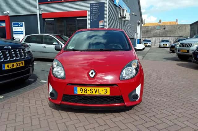 Renault Twingo (2011) thumbnail 2