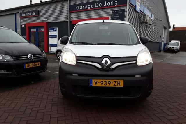 Renault Kangoo (2019) thumbnail 2