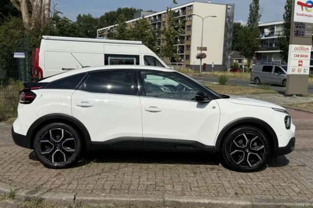 Citroën ë-C4 (2022) thumbnail 4