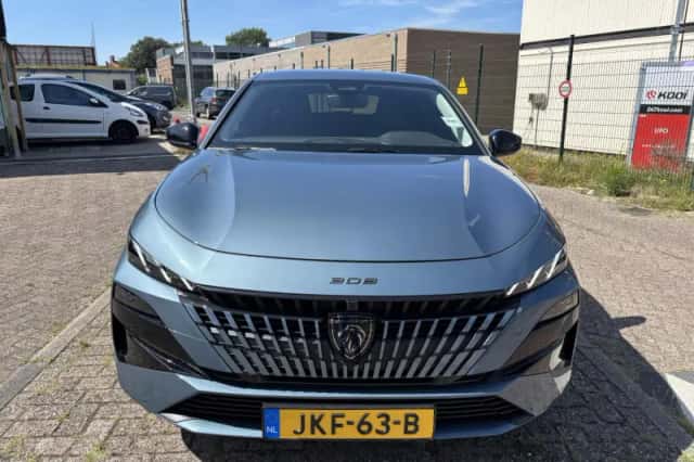 Peugeot 308 (2025) thumbnail 3