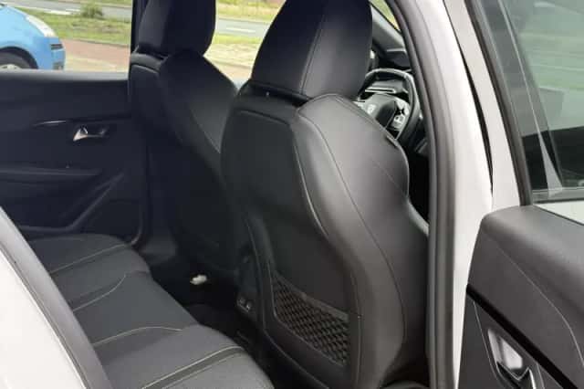 Peugeot 208 (2024) thumbnail 6