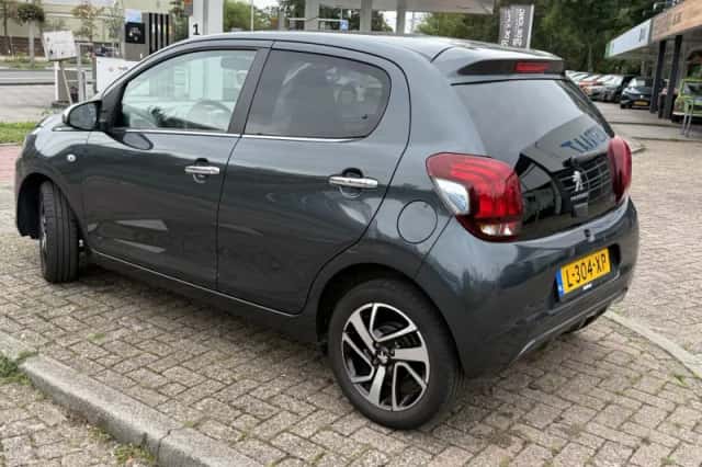 Peugeot 108 (2021) thumbnail 2