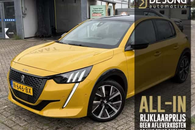 Peugeot 208 (2021) thumbnail 1