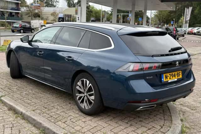 Peugeot 508 (2021) thumbnail 2