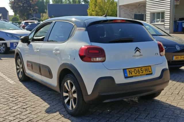 Citroën C3 (2021) thumbnail 2