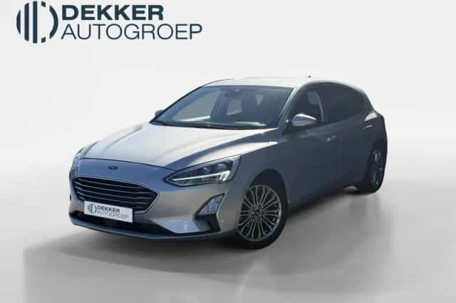 Ford Focus (2018) thumbnail 1