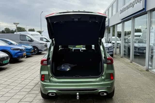 Ford Kuga (2026) thumbnail 5