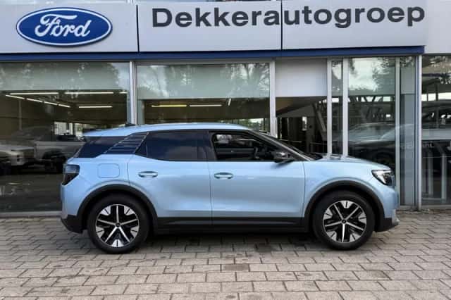 Ford Explorer (2025) thumbnail 6