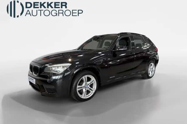 BMW X1 (2015) thumbnail 1
