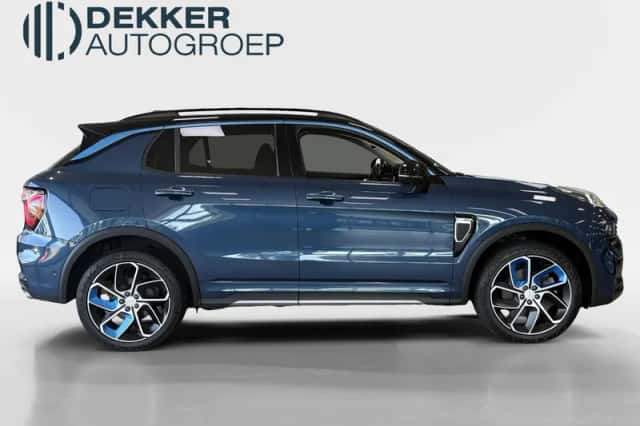 Lynk & Co 01 (2023) thumbnail 3